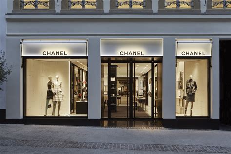 boutique chanel luxembourg telephone.